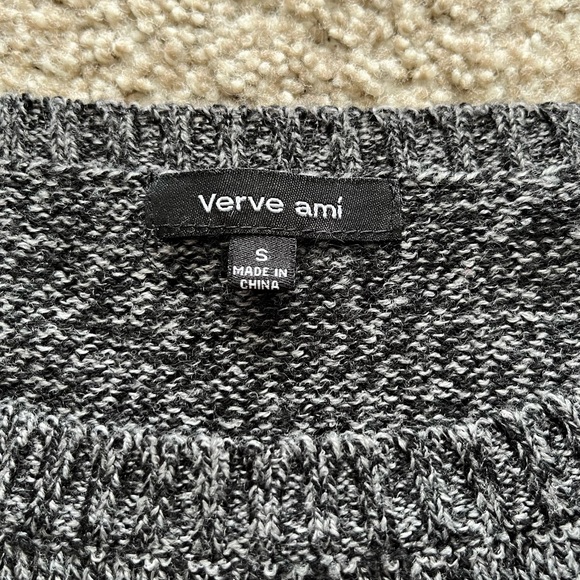 Oh snap! Gingerbread Christmas sweater 🎄 - Picture 5 of 7